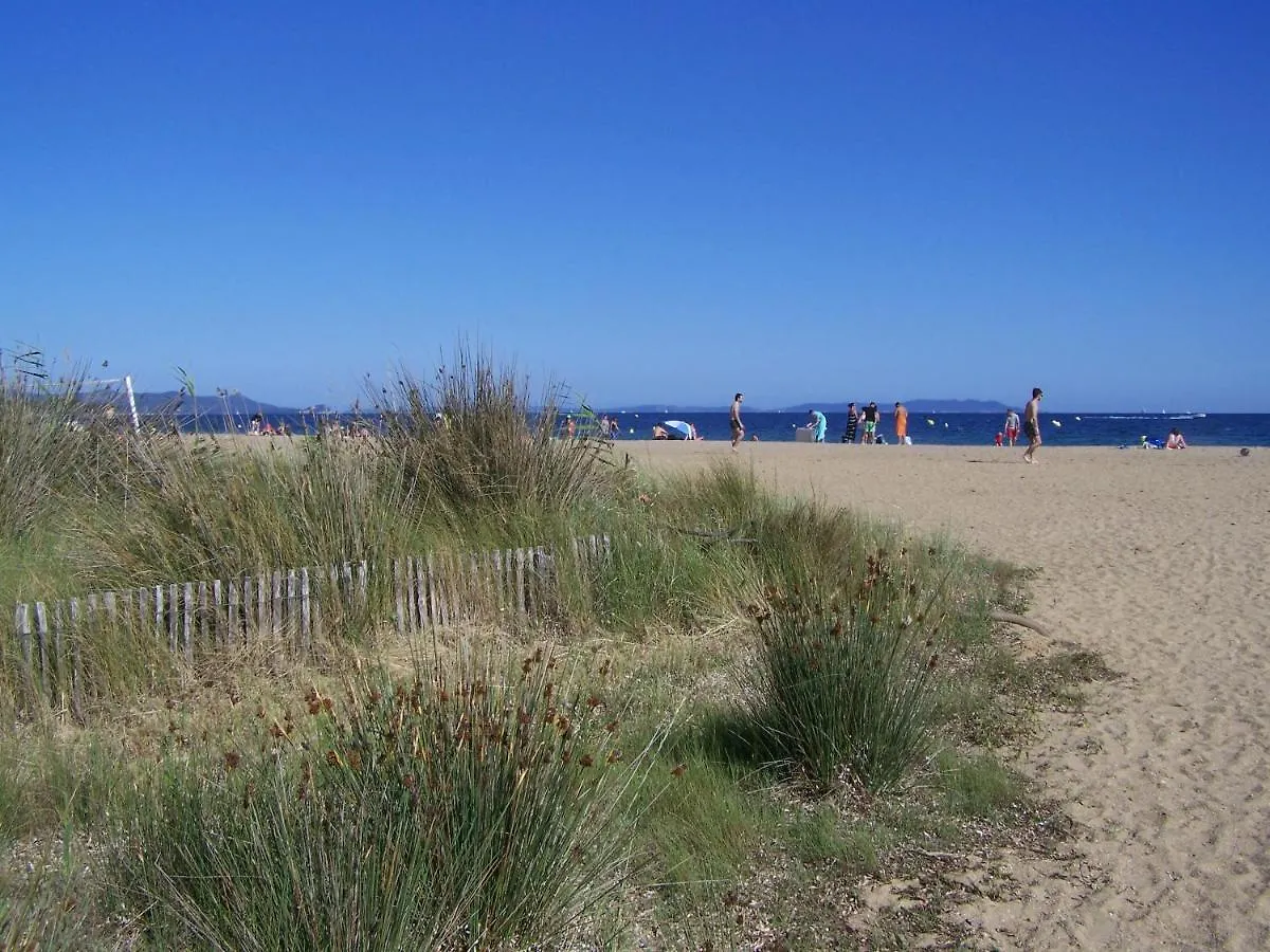 Terre Et Mer Hyeres Apartment