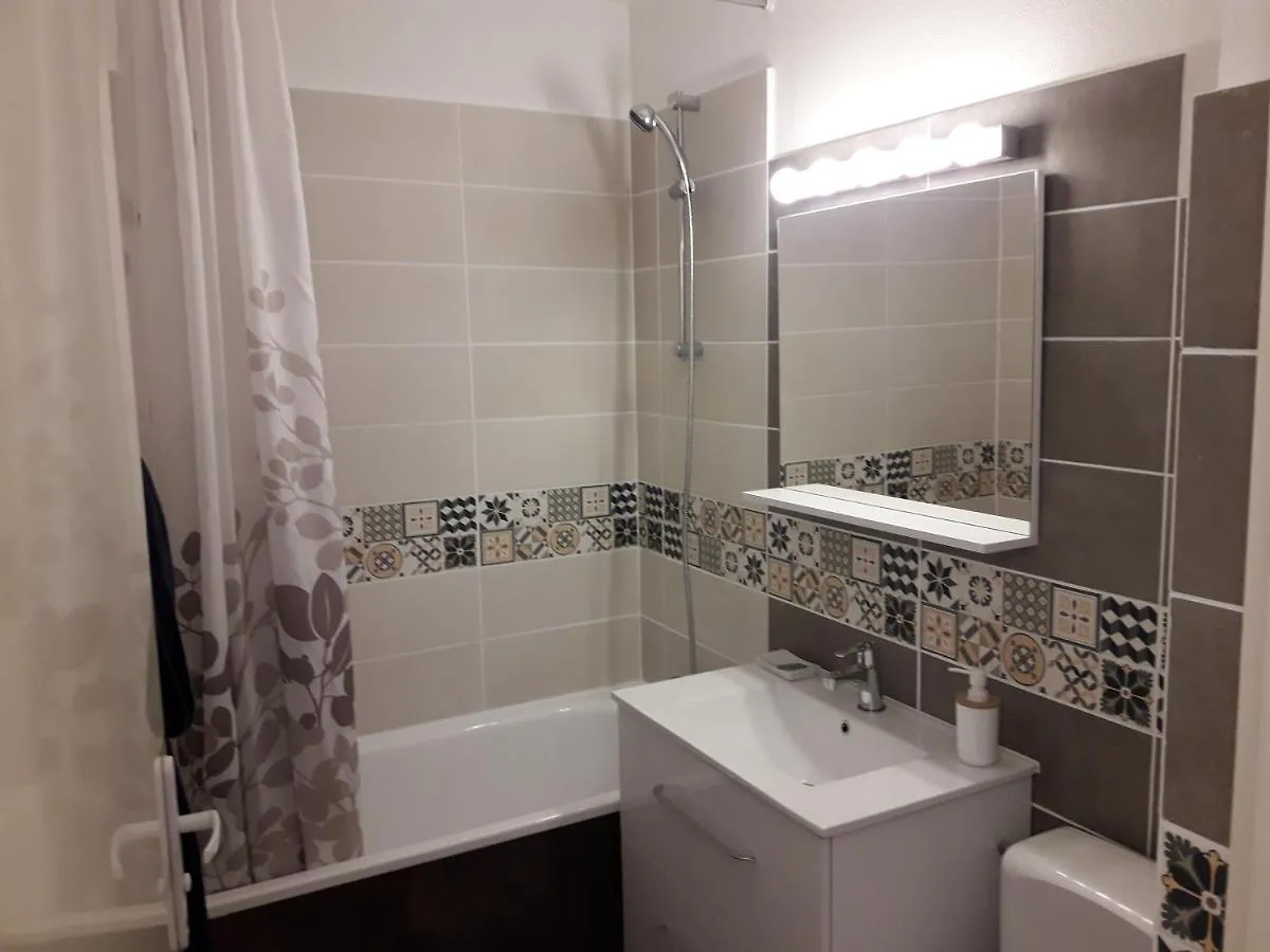 Terre Et Mer Hyeres Apartment